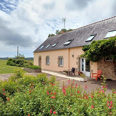 Au Calme A 10Mn Des Baies De Douarnenez Et Audierne Avec Cuisine A Disposition Mahalon Buitenkant foto