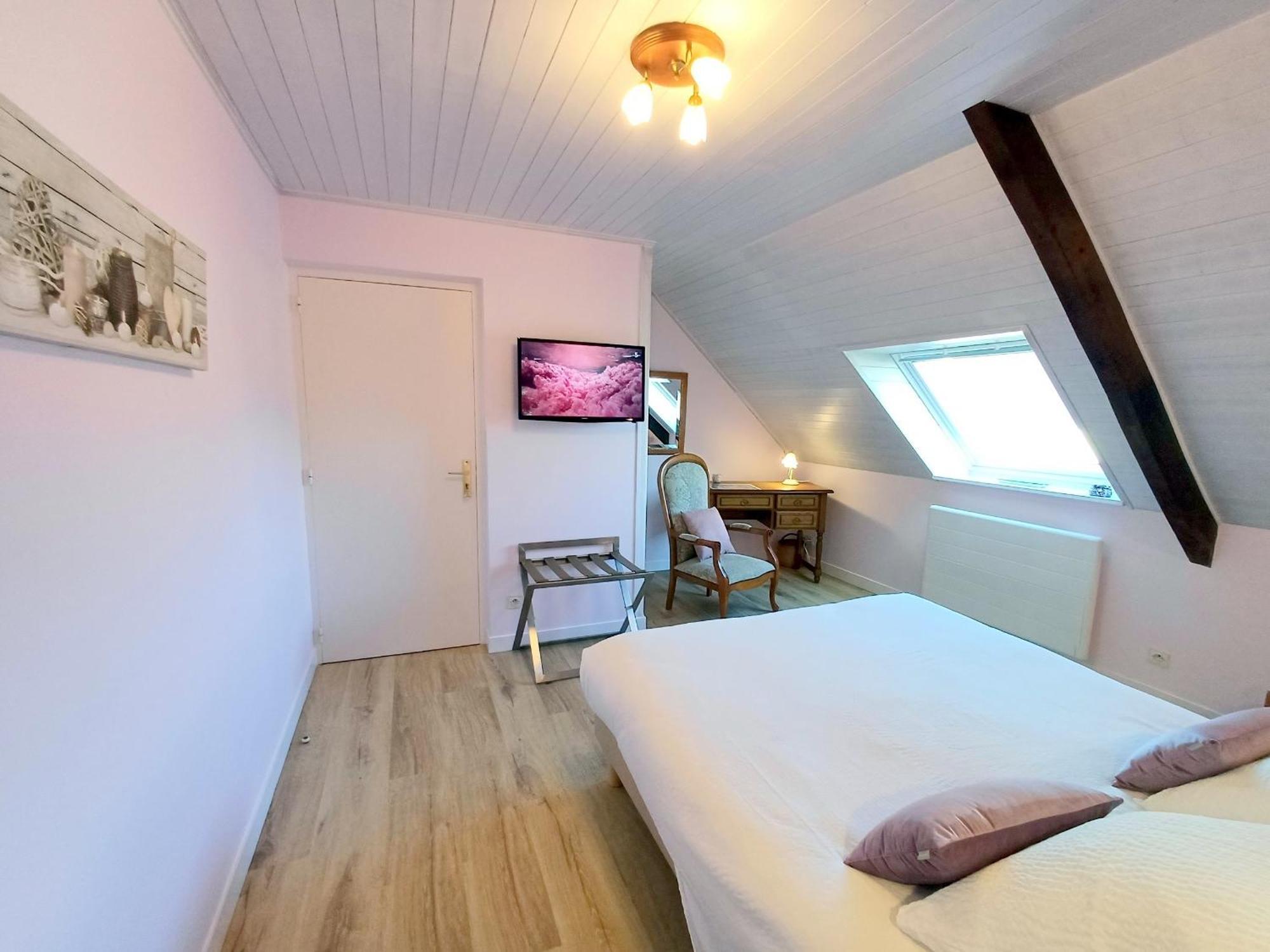 Au Calme A 10Mn Des Baies De Douarnenez Et Audierne Avec Cuisine A Disposition Mahalon Buitenkant foto