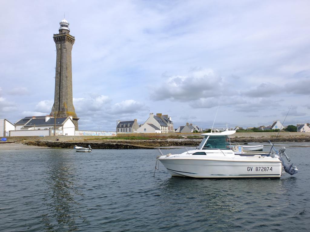 Au Calme A 10Mn Des Baies De Douarnenez Et Audierne Avec Cuisine A Disposition Mahalon Buitenkant foto