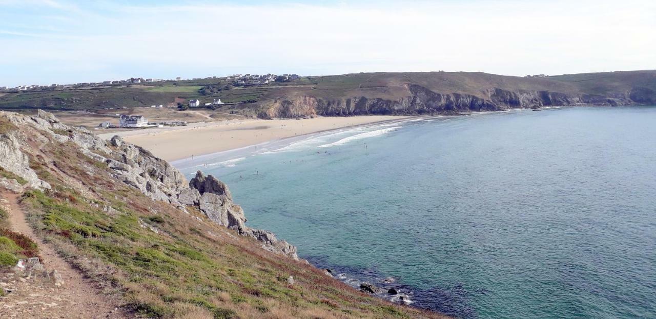 Au Calme A 10Mn Des Baies De Douarnenez Et Audierne Avec Cuisine A Disposition Mahalon Buitenkant foto